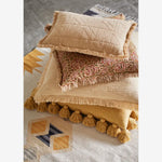 Coussin imprimé rose miel 50x50cm