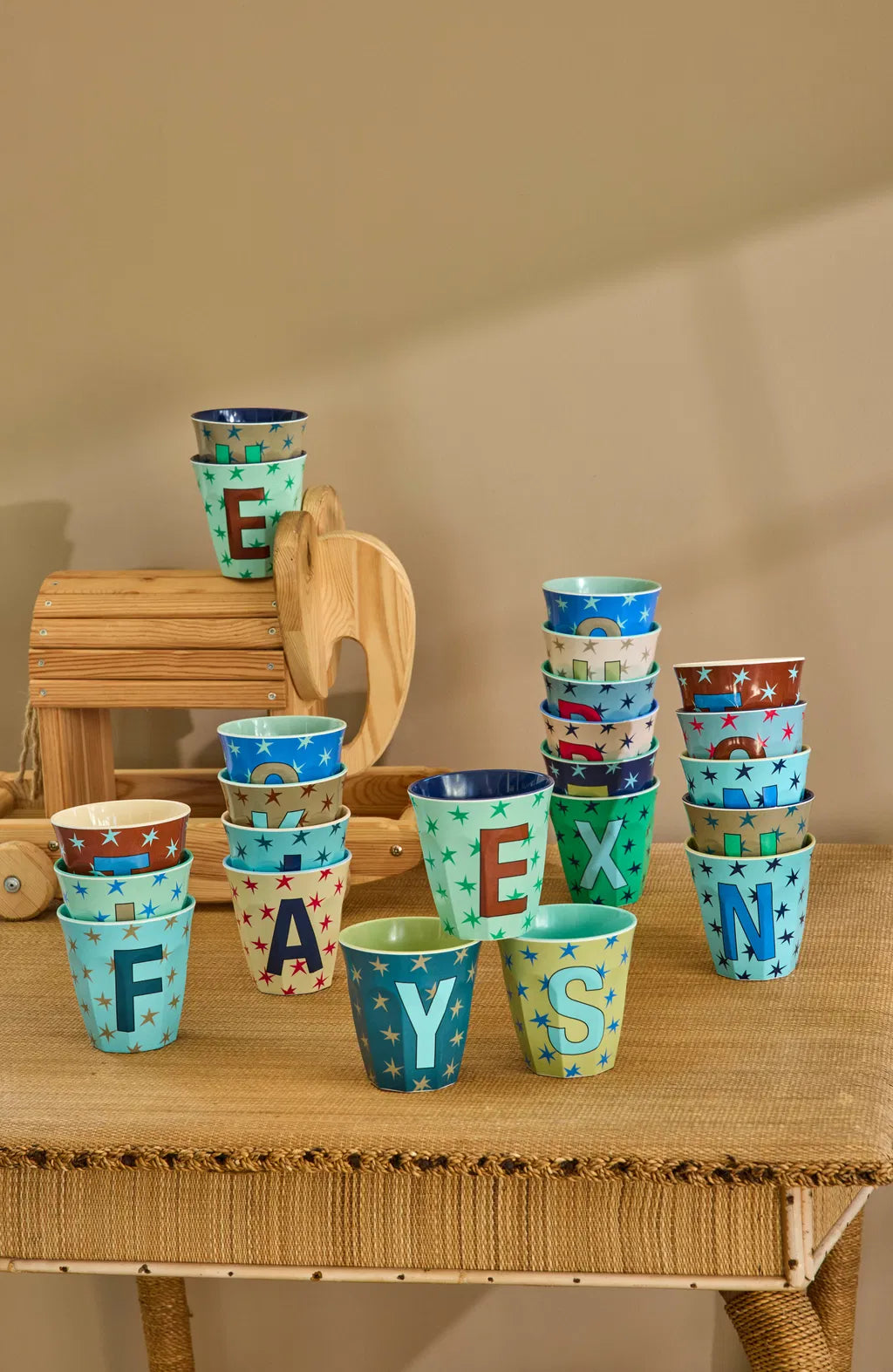 Mug alphabet en mélanine Rice - fleurs ou étoiles