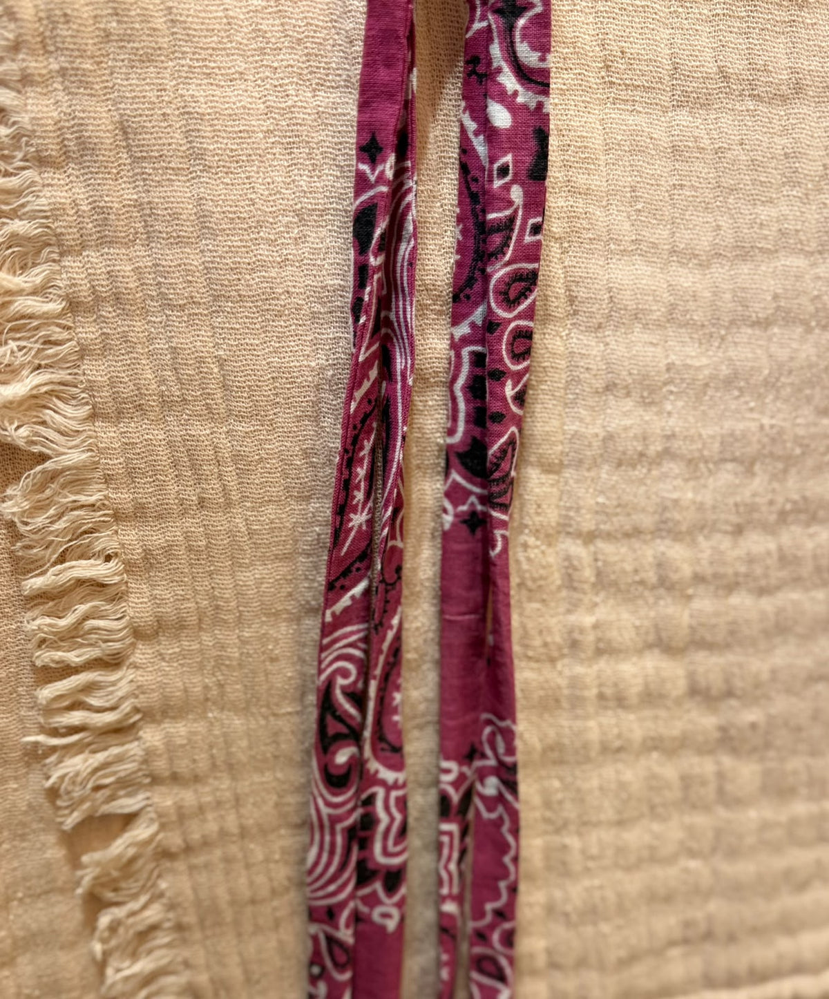 Cordon téléphone bandana