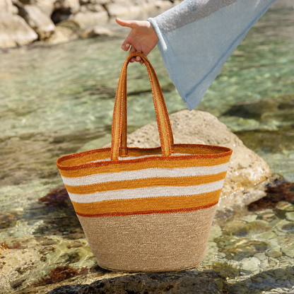 Cabas de plage en fibres naturelles