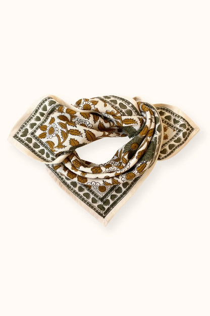 Petit foulard Apaches